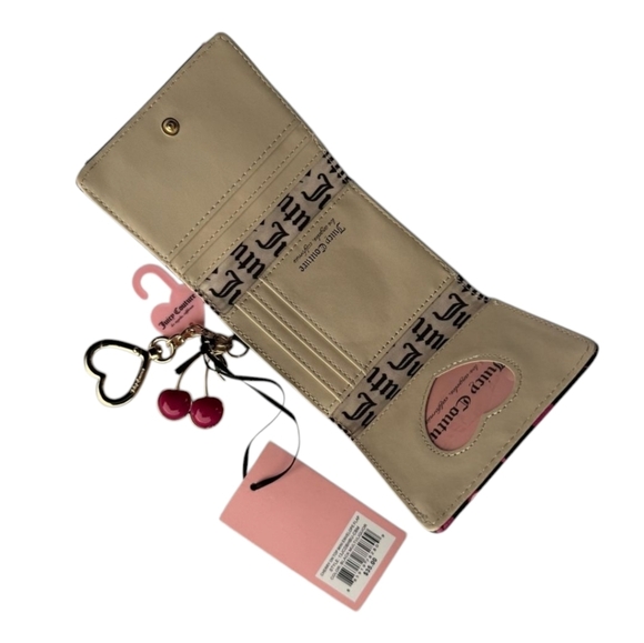 🍒🔹️JUICY COUTURE🔹️ CHERRY ON TOP MINI Black  ENVELOPE FLAP WALLET - Picture 4 of 5